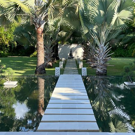 Villa Mathan Lovina  Ngoại thất bức ảnh